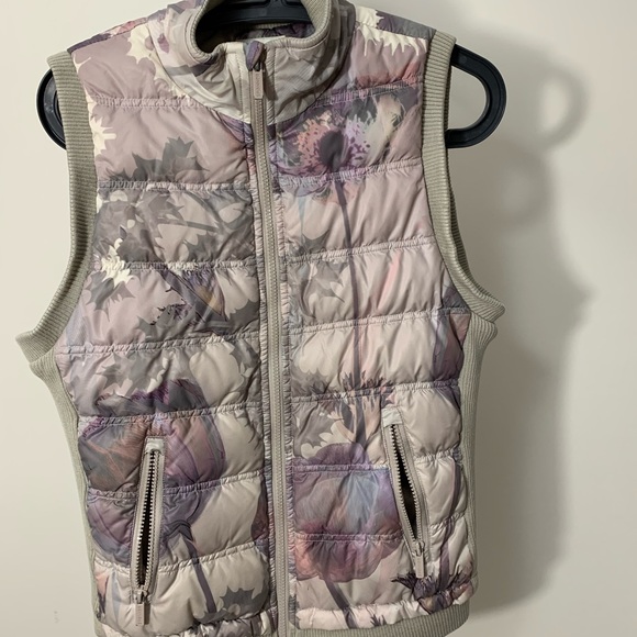 SPANNER Jackets & Blazers - SPANNER Floral Puffer Vest in Purple and Gray
